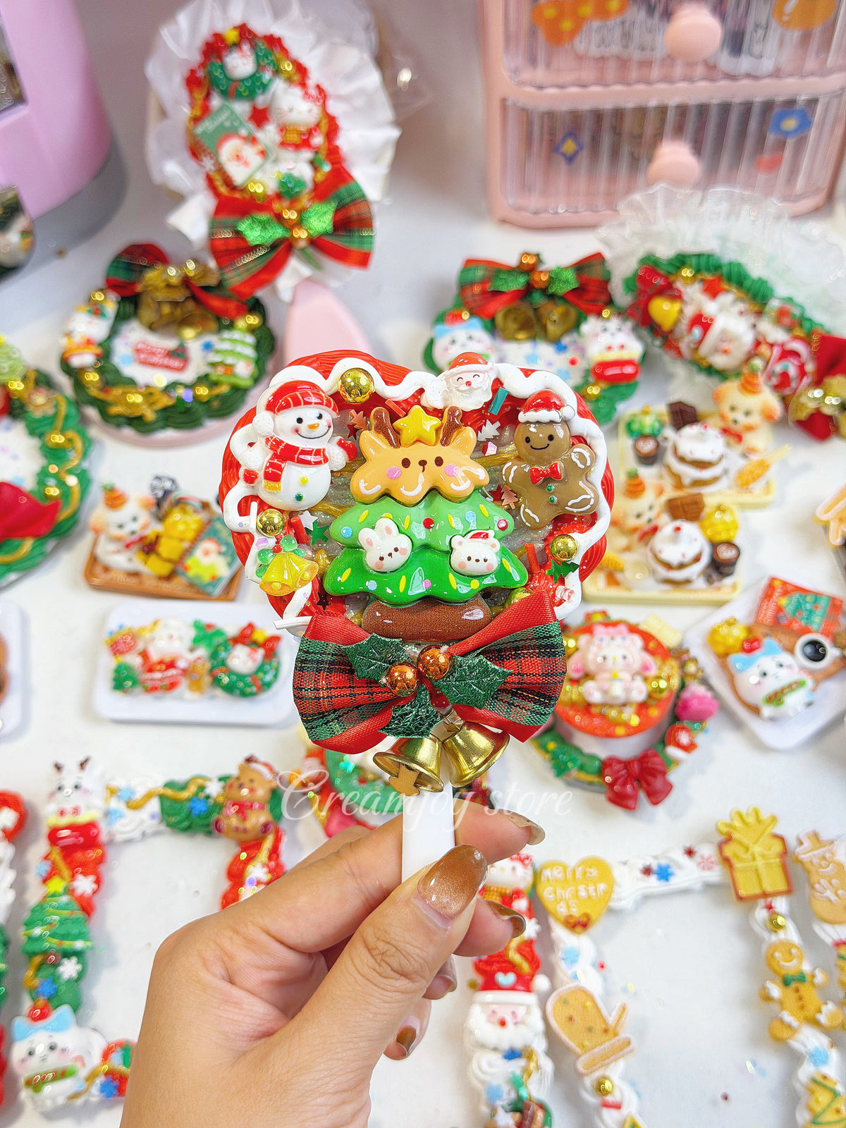 Christmas handheld mirror